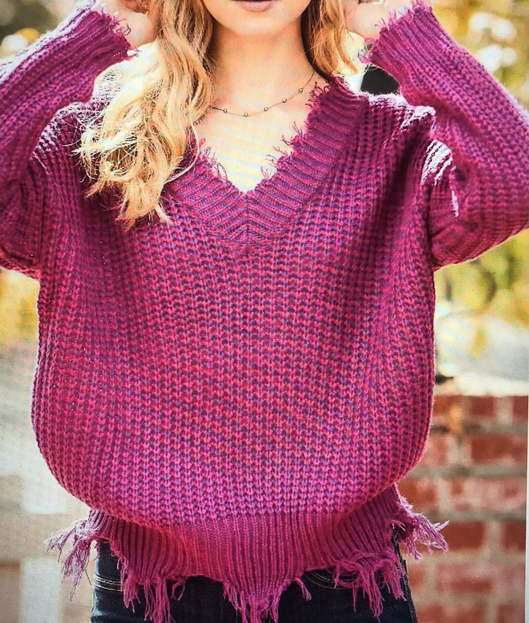 Bianca Frayed Sweater (Magenta)