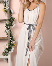 Load image into Gallery viewer, Belinda Maxi Dress (White)
